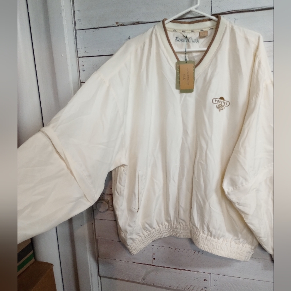 Bobby Chan Men’s Pullover Golf Vneck Windbreaker Ivory Large Silk Porcini Logo.